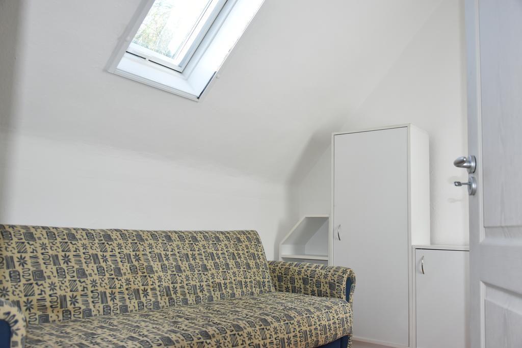 Csevi Apartmanhaz Mezokovesd ภายนอก รูปภาพ